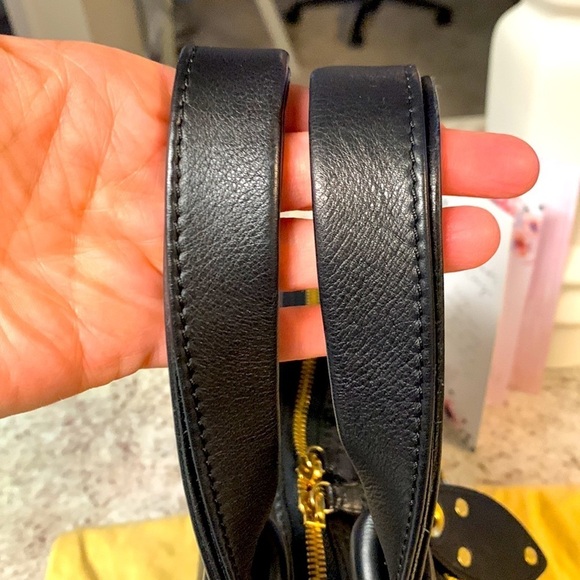 Rare Piece Double Jeu Néo-Alma bag from Louis Vuitton is unique and trendy - Picture 12 of 14